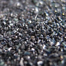 Szemcse    1C  60 (1C szemcse - Fekete sziliciumkarbid) Happy Work 12250210